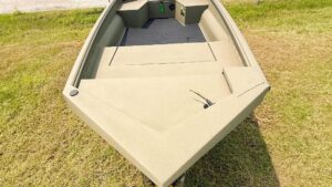 1760-vjst-havoc-boat-front